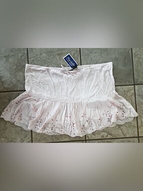 Fashion Magazine Light Pink Eyelet Ruffle‎ Mini Skirt